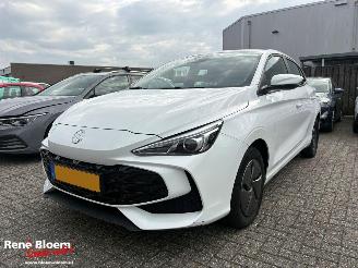uszkodzony samochody osobowe MG 3 Hybrid+ 136pk 2024/9