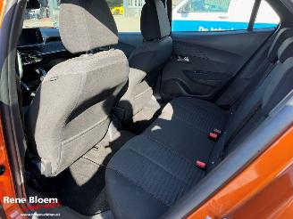 Peugeot 2008 1.2 Pure Terch Active Pack picture 13