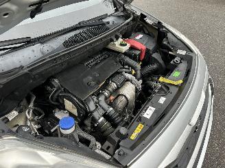 Peugeot Partner 120 1.6 BlueHDi 73kw 100 L1 Première S&S - nap - navi - pdc - lmv - airco - cruise - getint voor + zijruiten picture 57