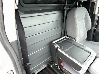 Peugeot Partner 120 1.6 BlueHDi 73kw 100 L1 Première S&S - nap - navi - pdc - lmv - airco - cruise - getint voor + zijruiten picture 36