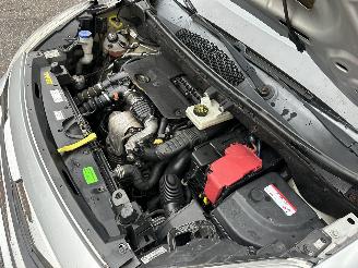 Peugeot Partner 120 1.6 BlueHDi 73kw 100 L1 Première S&S - nap - navi - pdc - lmv - airco - cruise - getint voor + zijruiten picture 56