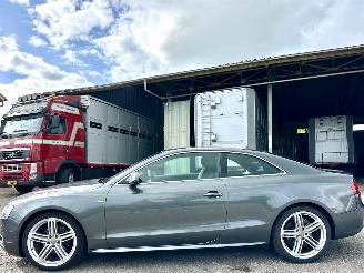 Vaurioauto  passenger cars Audi A5 Gereserveerd 2.0 TFSI 179pk 6-bak S-edition 1e eig - nap - navi - half leer - clima - cruise - xenon - pdc v+a - 3x S-line 2010/5