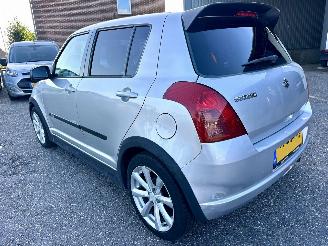 Suzuki Swift 1.3i 92pk GLS 5drs - nap - airco - camera - touchscreen multimedia - bleutooth - alcantara hemel + stuur picture 7