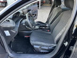 Peugeot e-208 Gereserveerd EV 50kwh 136pk aut Active Pack - 57dkm nap - line assist - navi - pdc - lmv - stoelverw - airco - cruise - carplay picture 43