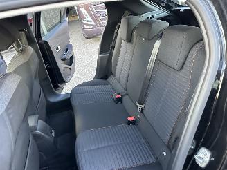 Peugeot e-208 Gereserveerd EV 50kwh 136pk aut Active Pack - 57dkm nap - line assist - navi - pdc - lmv - stoelverw - airco - cruise - carplay picture 21
