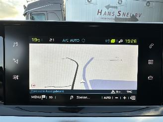 Peugeot e-208 Gereserveerd EV 50kwh 136pk aut Active Pack - 57dkm nap - line assist - navi - pdc - lmv - stoelverw - airco - cruise - carplay picture 18