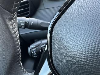Peugeot e-208 Gereserveerd EV 50kwh 136pk aut Active Pack - 57dkm nap - line assist - navi - pdc - lmv - stoelverw - airco - cruise - carplay picture 29
