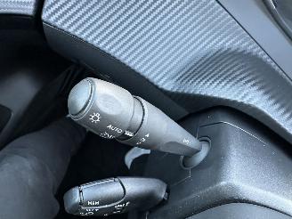 Peugeot e-208 Gereserveerd EV 50kwh 136pk aut Active Pack - 57dkm nap - line assist - navi - pdc - lmv - stoelverw - airco - cruise - carplay picture 15
