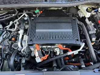 Peugeot e-208 Gereserveerd EV 50kwh 136pk aut Active Pack - 57dkm nap - line assist - navi - pdc - lmv - stoelverw - airco - cruise - carplay picture 92