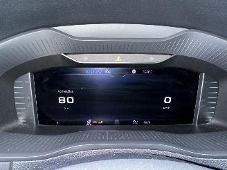 Skoda Karoq 1.5 TSI ACT 150pk 7-Traps aut + F1 Sportline Bus - navi - camera - keyless - virtual - stuurverw - sfeerverl - kuipstoelen picture 40