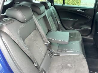 Opel Astra sports tourer bus elegance 1.2T 131pk 6-bak - nap - navi - cam - bose - stoelverw v+a - stuurverw - keyless - front + line assist picture 24