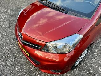 Toyota Yaris 1.3 VVT-i 99pk automaat + f1 Aspiration 5drs - nap - camera - airco - cruise - trekh - 4x goede banden picture 73