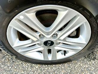 Kia Ceed Sportswagon 1.0 T-GDi 99pk 6-bak - camera - stoel + stuurverw - front + line assist - clima + cruise - apple carplay picture 57