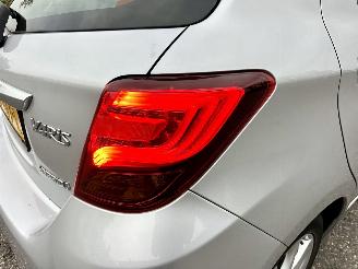 Toyota Yaris 1.5 Hybrid 89pk automaat 5drs - nap - camera - clima - cruise - keyless entry + start - 2e eig - licht + regens picture 88