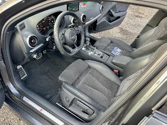 Audi A3 35 TFSI 1.5T 150pk 7-traps aut S-Line Edition - pano - virtual - keyless - camera - front + line + side assist - vaste prijs picture 22