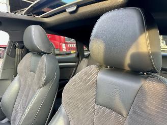 Audi A3 35 TFSI 1.5T 150pk 7-traps aut S-Line Edition - pano - virtual - keyless - camera - front + line + side assist - vaste prijs picture 66