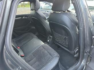 Audi A3 35 TFSI 1.5T 150pk 7-traps aut S-Line Edition - pano - virtual - keyless - camera - front + line + side assist - vaste prijs picture 75