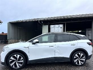 skadebil auto Volkswagen ID.4 Business 77Kwh 204pk aut 2021/12