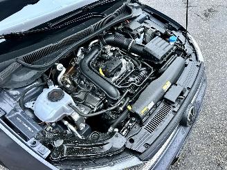 Volkswagen Polo 1.0 TSI 95pk 7-traps aut + f1 Life Edition 5drs - nap - navi - camera - carplay - front + line assist picture 15