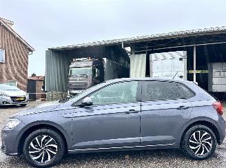 Auto incidentate Volkswagen Polo 1.0 TSI 95pk aut Life Edition 2024/12