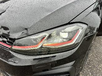 Volkswagen Golf 2.0 TSI GTI 245pk aut + f1 Perf. 5drs - pano - cam - virtual - keyless - acc - front assist - carplay - sfeerverlichting picture 9