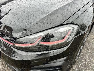 Volkswagen Golf 2.0 TSI GTI 245pk aut + f1 Perf. 5drs - pano - cam - virtual - keyless - acc - front assist - carplay - sfeerverlichting picture 98