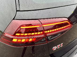 Volkswagen Golf 2.0 TSI GTI 245pk aut + f1 Perf. 5drs - pano - cam - virtual - keyless - acc - front assist - carplay - sfeerverlichting picture 10