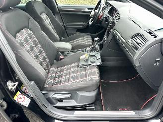Volkswagen Golf 2.0 TSI GTI 245pk aut + f1 Perf. 5drs - pano - cam - virtual - keyless - acc - front assist - carplay - sfeerverlichting picture 42