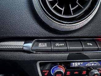 Audi Rs3 Sportback 2.5 TFSI 400pk aut + f1 quattro - pano - facelift - camera - b&o - keyless - virtual - front + line assist picture 42