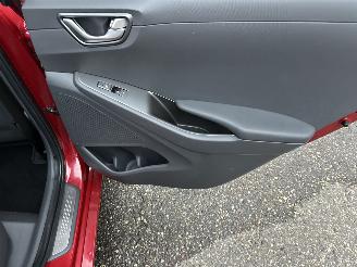 Hyundai Ioniq EV 38kWh aut + f1 Premium - nap - navi - cam - keyless - stoelkoeling - stuurverw - stoelverw v+a - actieradius 311km picture 70
