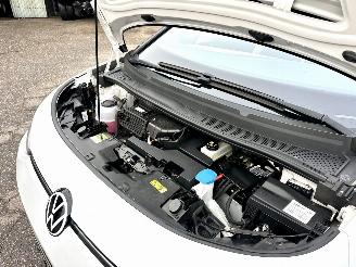 Volkswagen ID.3 58kWh 204pk aut First Plus - nap - navi - cam - keyless - 19 inch - stuurverw - front + line assist - sfeerverl picture 63