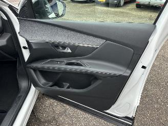 Peugeot 3008 1.2 Turbo 131pk 6-bak Premium - nap - navi - cam - virtual - elektr klep - 19 inch - line assist - keyless - pdc v+a picture 48