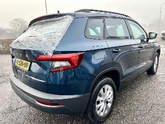 Skoda Karoq 1.5 TSI 150pk 7-Traps aut Bus.Edition - nap - navi - stoelverw - pdc - front assist - keyless - inkl trekh picture 4