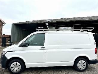 krockskadad bil bedrijf Volkswagen Transporter 2.0 TDI 2023/3