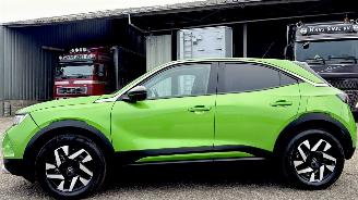 skadebil auto Opel Mokka-E 50kWh Business Elegance 7.4kw bl. 2022/1