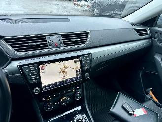 Skoda Superb 2.0 TDI 150pk 6-bak euro.6 Style Bus - nap - navi - camera - front + side + park assist - keyless entry + start picture 29