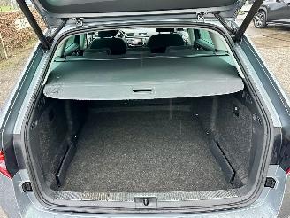 Skoda Superb 2.0 TDI 150pk 6-bak euro.6 Style Bus - nap - navi - camera - front + side + park assist - keyless entry + start picture 73