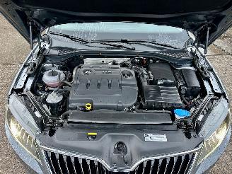Skoda Superb 2.0 TDI 150pk 6-bak euro.6 Style Bus - nap - navi - camera - front + side + park assist - keyless entry + start picture 83