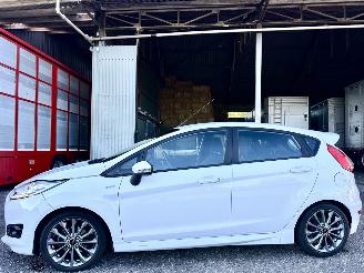 škoda osobní automobily Ford Fiesta 1.0T EcoBoost ST-Line 5drs - nap - navi - clima + cruise - zwarte hemel - pdc - trekh - licht + regensensor 2016/9