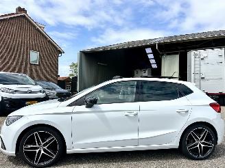 Vaurioauto  passenger cars Seat Ibiza 1.0 TSI 95pk FR 2018/9