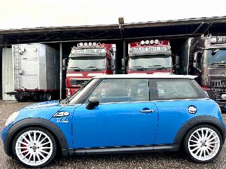škoda osobní automobily Mini Cooper S 1.6 John Cooper Works Chili 211pk 6-bak - panorama - leer - oz racing - harman/kardon - clima 2010/3