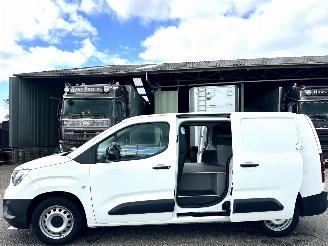 skadebil bedrijf Opel Combo 1.5D L2H1 Edition - nap - 1e eig - 2x schuifdeur - 2022/11
