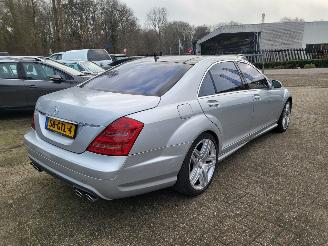 krockskadad bil auto Mercedes S-klasse S 320 CDI  LANG 2007/2