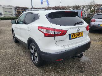 krockskadad bil auto Nissan Qashqai Qashqai 1.2 N-Connecta 2016/12