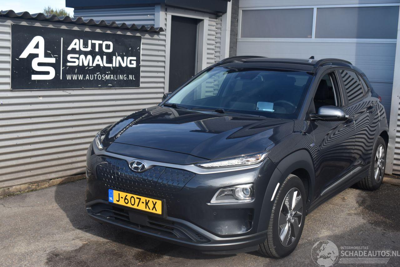 Hyundai Kona 64Kwh Premium 204Pk SOH 100% Fase 3 *Navi/Clima/Camera/Leder/Stoelverwarming