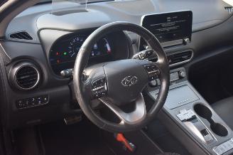 Hyundai Kona 64Kwh Premium 204Pk SOH 100% Fase 3 *Navi/Clima/Camera/Leder/Stoelverwarming picture 8