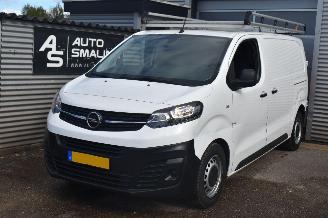skadebil bedrijf Opel Vivaro 2.0 Cdti L2H1 Edition 144Pk *Airco 2022/5