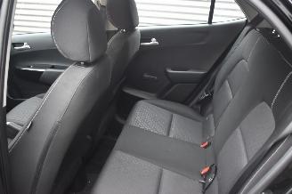 Kia Picanto 1.0 Dpi Comfortline 67Pk *Airco picture 6