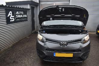 Toyota Proace City 1.5 D-4D Cool Comfort 75Pk *Airco picture 18