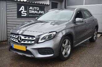 Unfallwagen Mercedes GLA Klasse 180 122Pk *Navi/Clima/Camera 2018/1